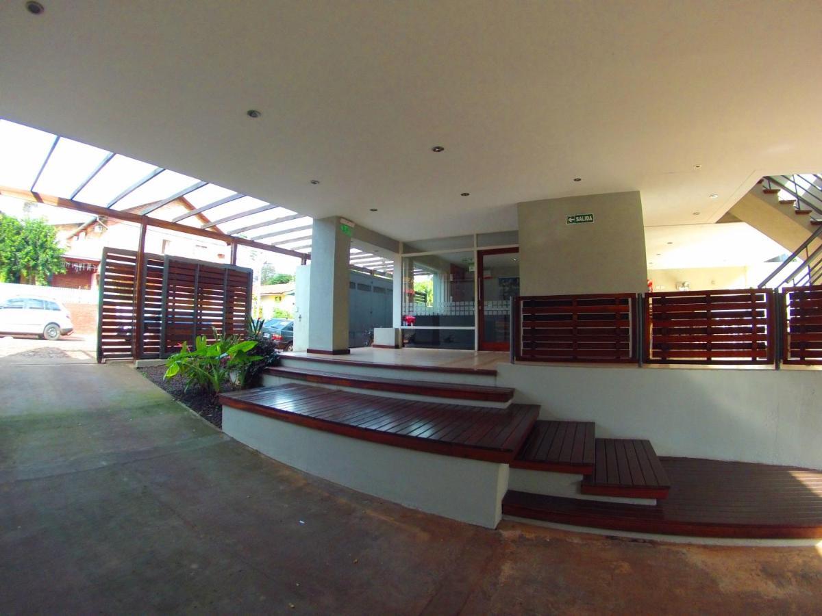 Yreta Apart Hotel Puerto Iguazú Kültér fotó